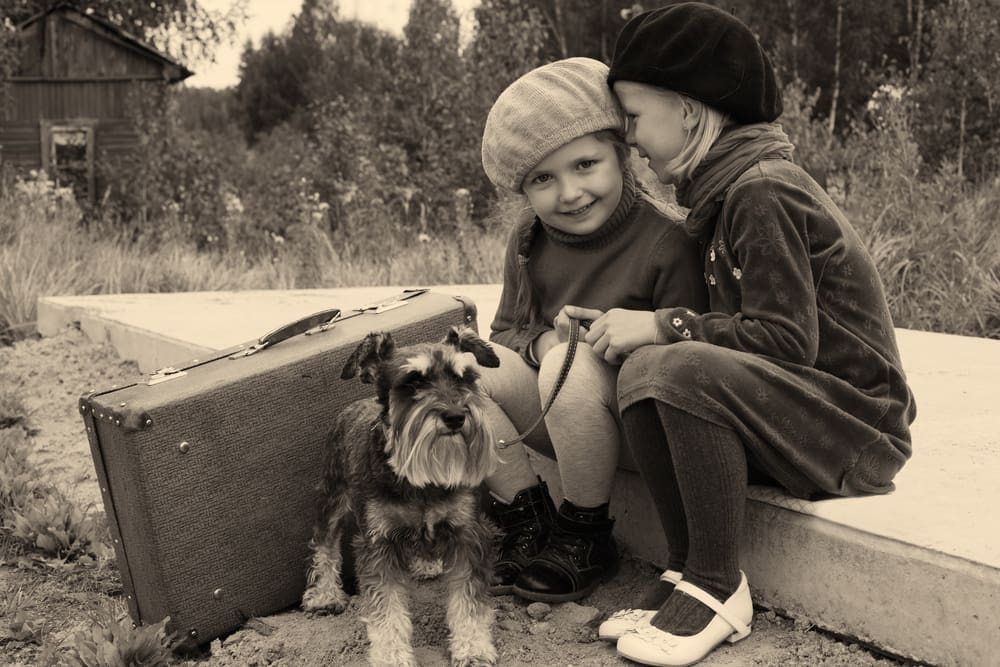 How to Help Kids Build Healthier Friendships (And Deal With the Difficult Ones)